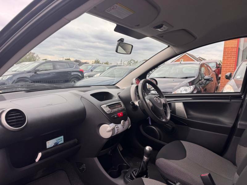 Toyota Aygo Fire Orange #3