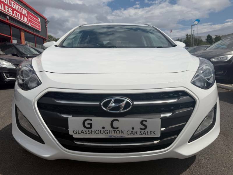 Hyundai I30 1.6 Crdi Blue Drive Se White #6