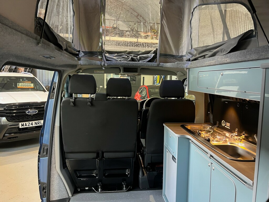 Volkswagen Transporter 2.0 Bitdi T32 Highline Kombi Dsg Swb Black #17