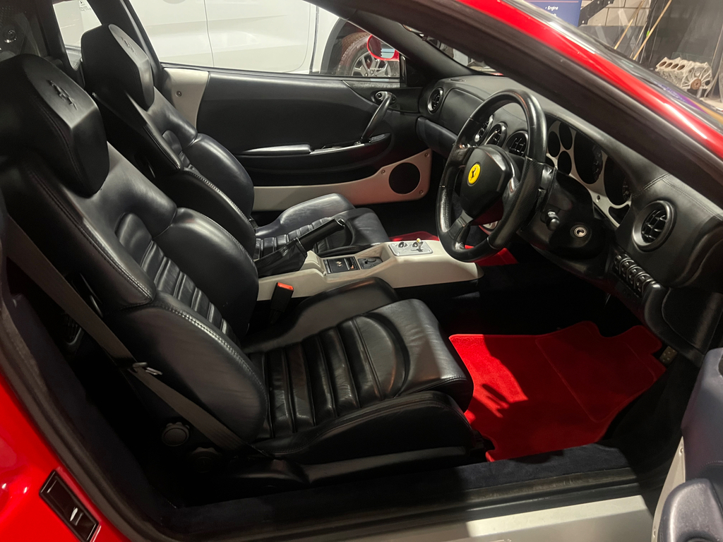 Ferrari 360 3.6 Modena F1 Red #31