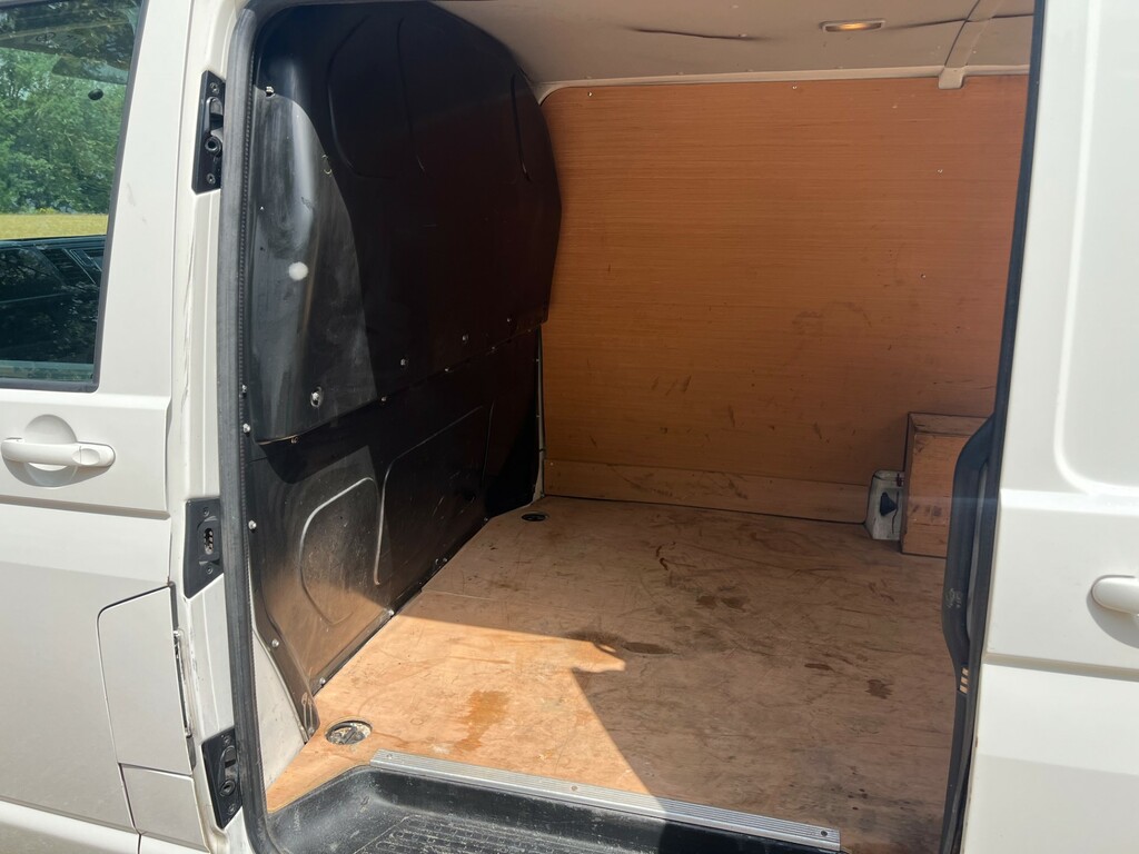 Volkswagen Transporter Unknown Black #25