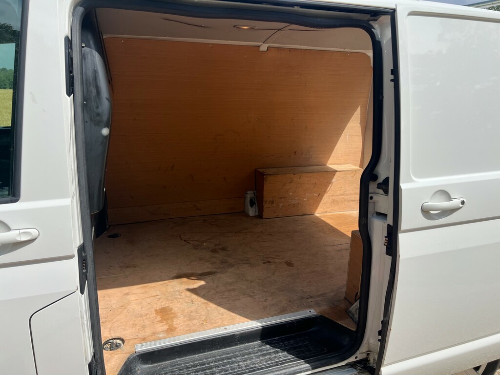 Volkswagen Transporter Unknown Black #24