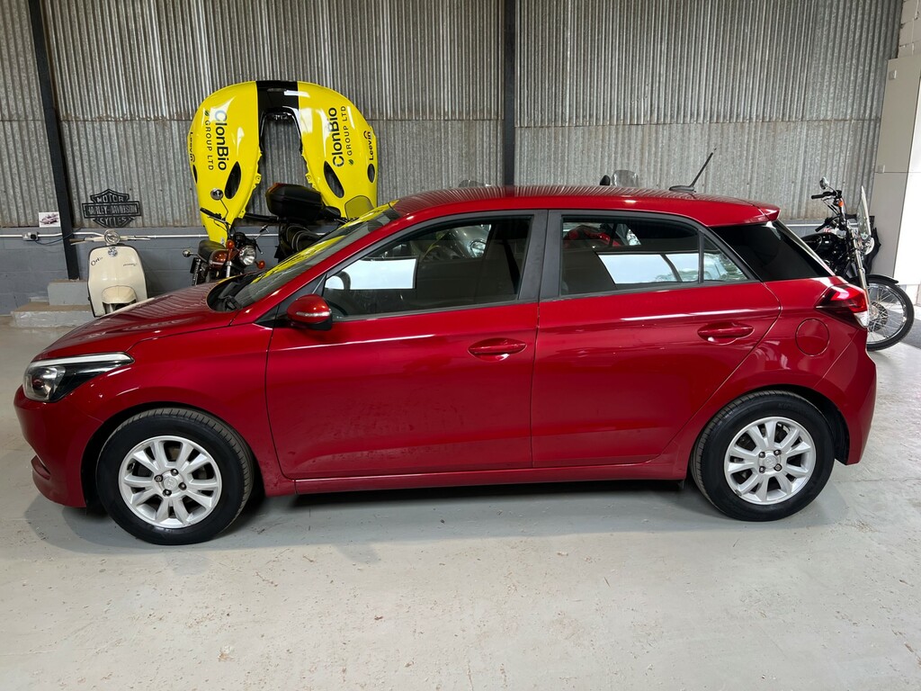 Hyundai I20 Mpi Se EO17XKN Red #5