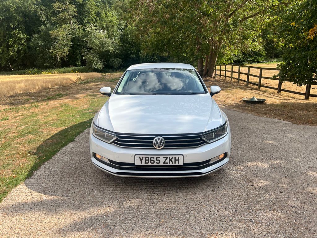 Volkswagen Passat 1.6 Tdi S Dsg Black #9