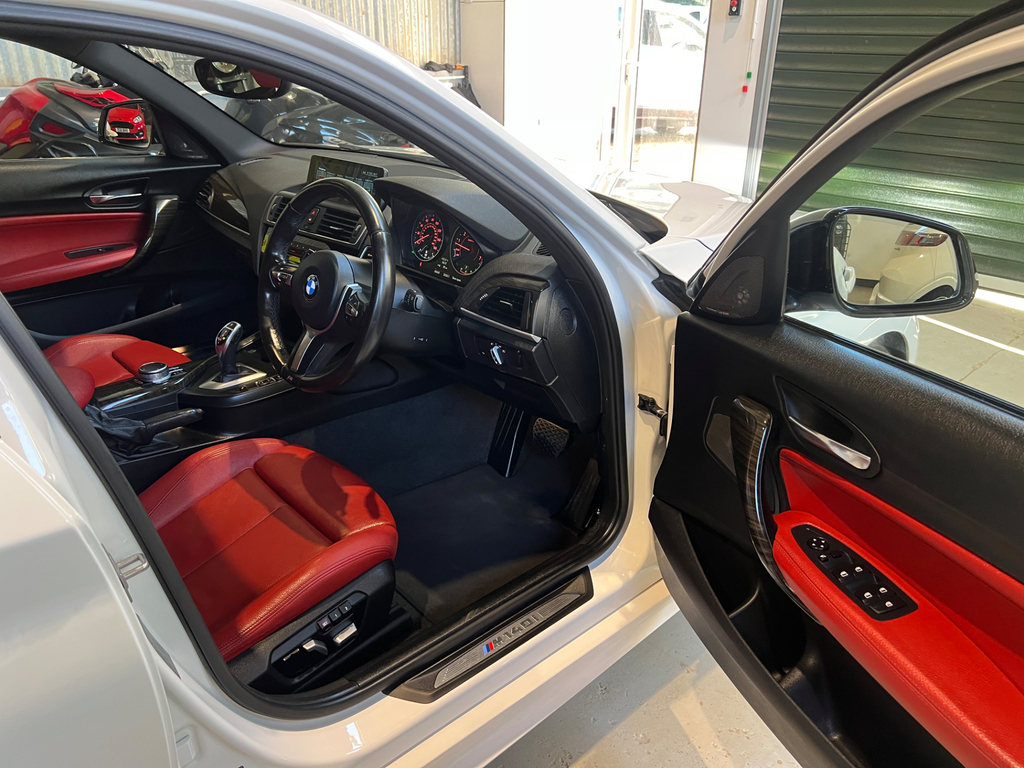 BMW M1 Only 32,325 Miles Service History Dakota Hea Red #18
