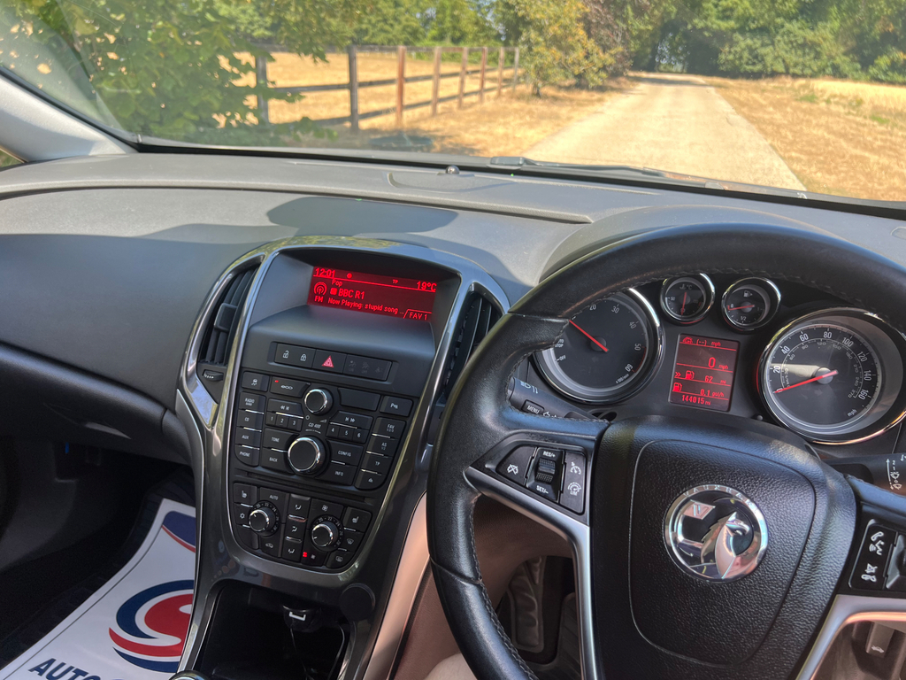 Vauxhall Astra 1.6 Sri 115 Bhp Brown #25