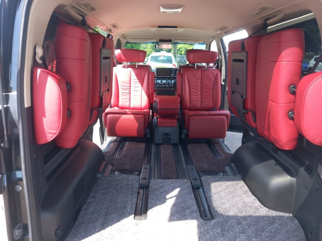 Nissan Elgrand 3.5 Red Leather Black #6