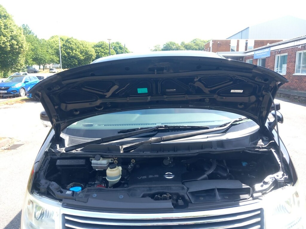 Nissan Elgrand 2.5 250 Highway Star 7 Seats - 2026 75 Black #13