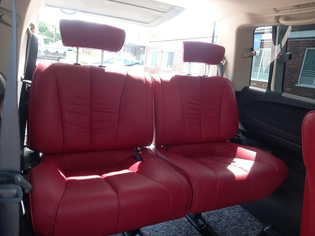 Nissan Elgrand 2.5 250 Highway Star 7 Seats - 2026 75 Black #34