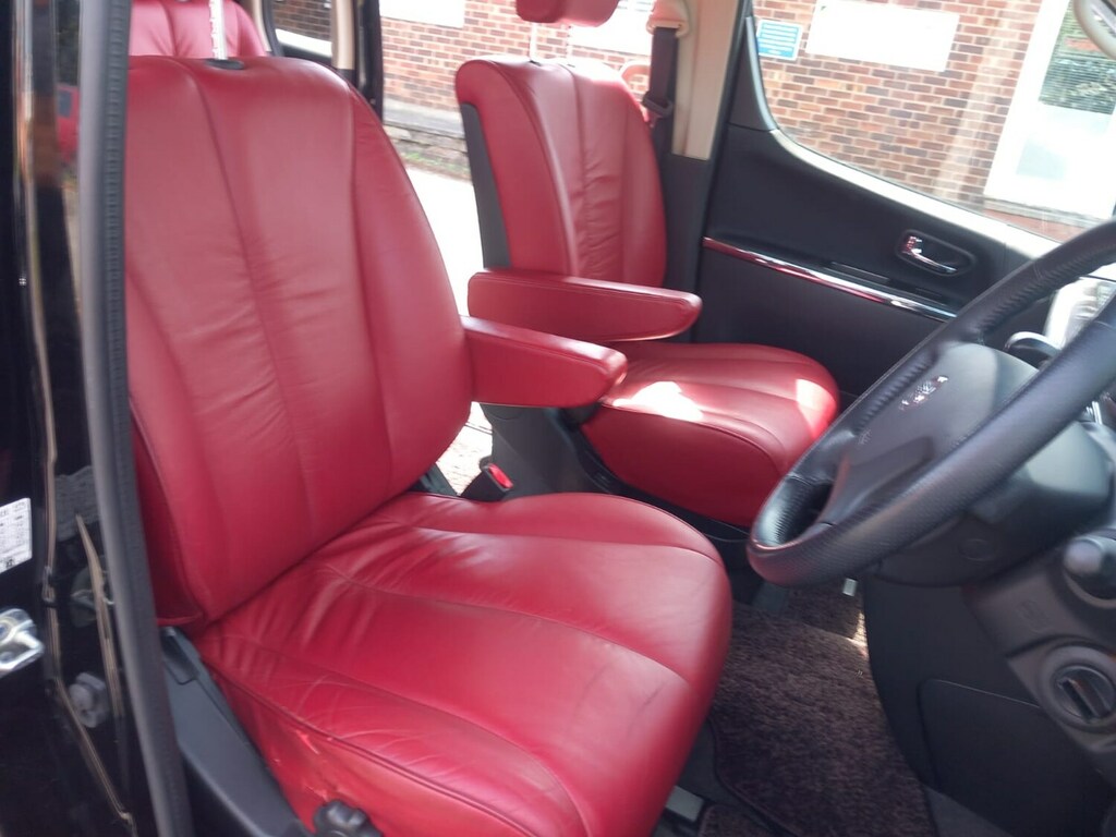 Nissan Elgrand 2.5 250 Highway Star 7 Seats - 2026 75 Black #29