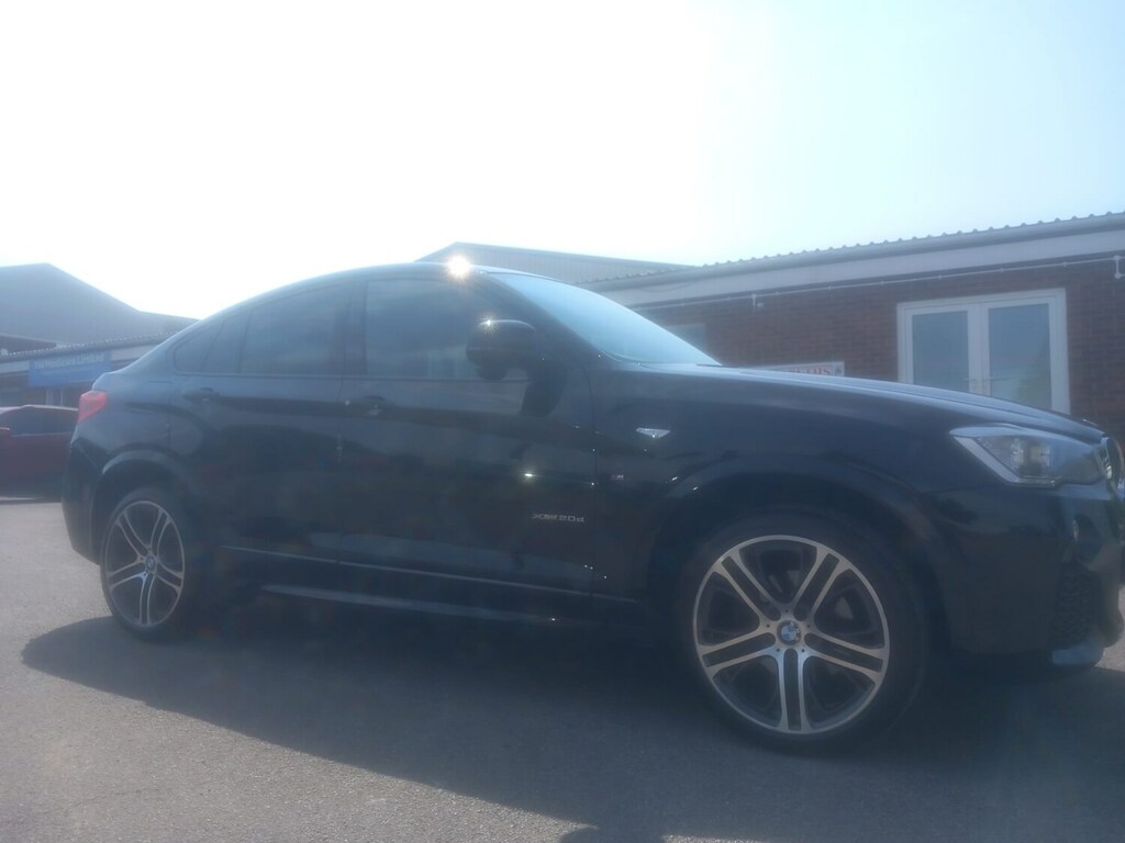 BMW X4 2.0 X4 Xdrive Black #24