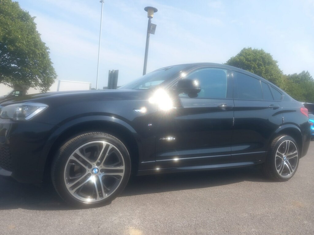 BMW X4 Xdrive20d M Sport Step Black #2