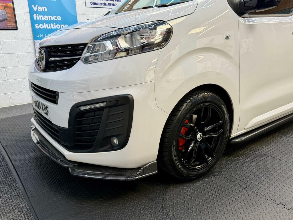 Vauxhall Vivaro 1.5 Turbo D 2900 Pro Panel Van 6Dr L DN24KDF White #2