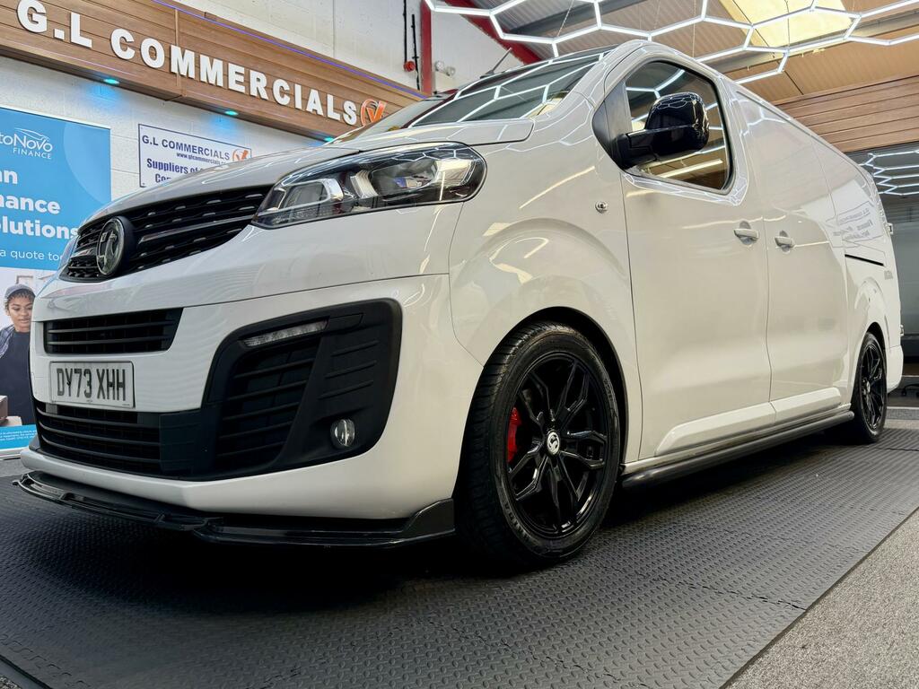 Vauxhall Vivaro 1.5 Turbo D 2900 Pro Panel Van 6Dr L DY73XHH White #3