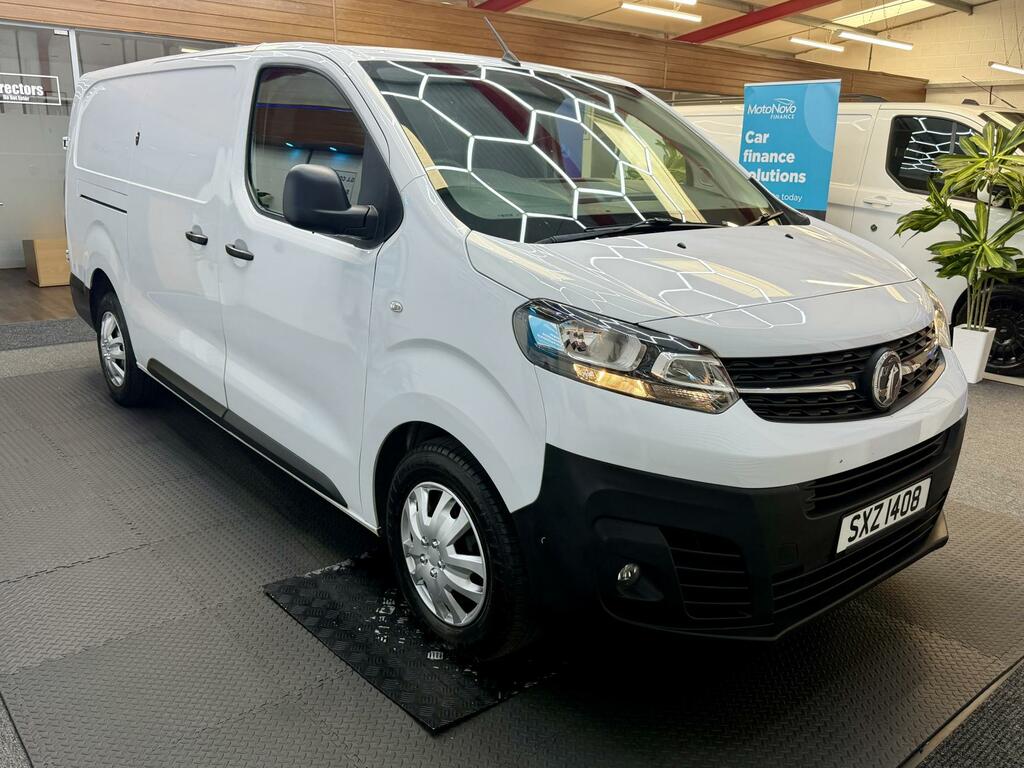 Vauxhall Vivaro 1.5 Turbo D 2900 Dynamic Panel Van 6Dr Manu SXZ1408 White #6