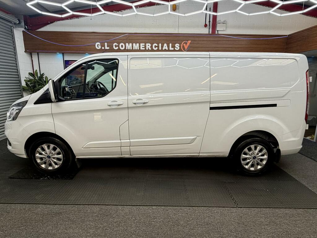 Ford Transit Custom Limited White