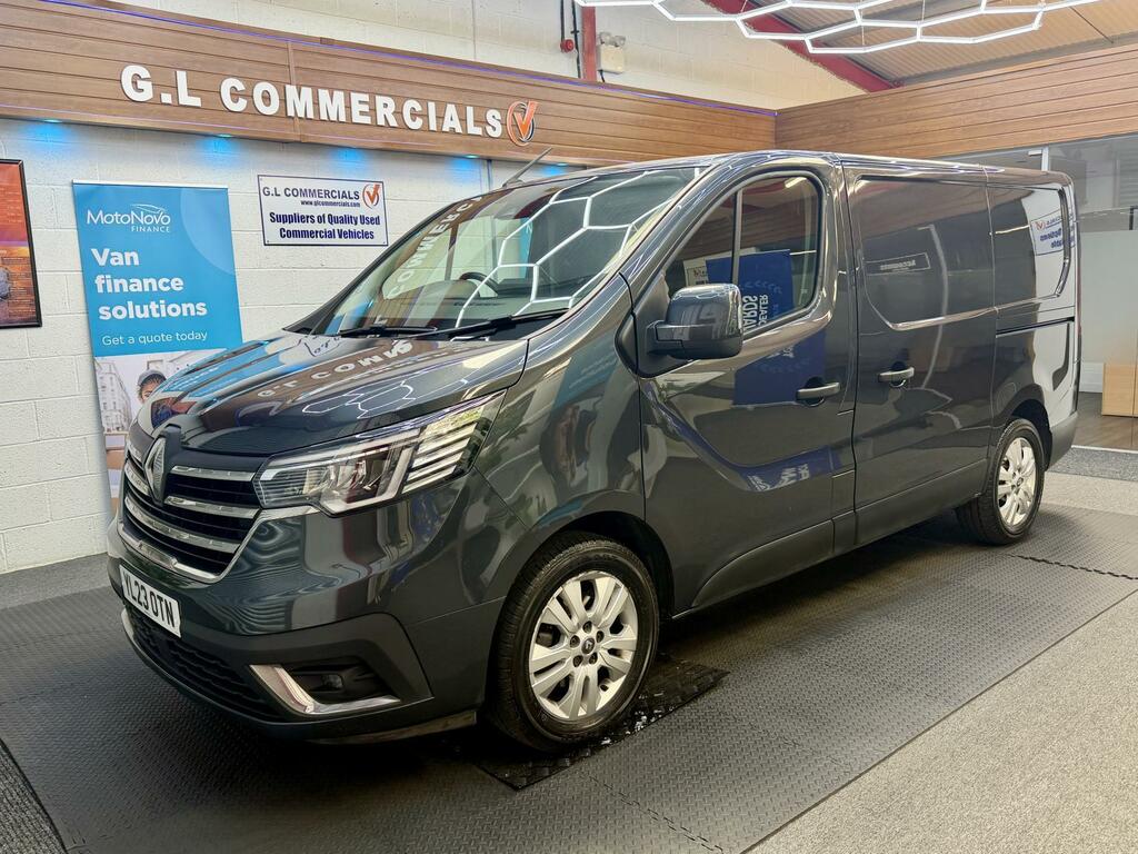 Renault Trafic 2.0 Dci Blue Sl28 Sport Panel Van Manua Grey