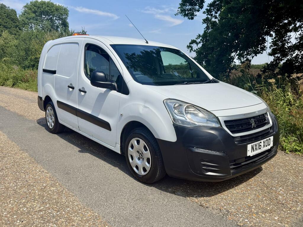 Peugeot Partner S White #4
