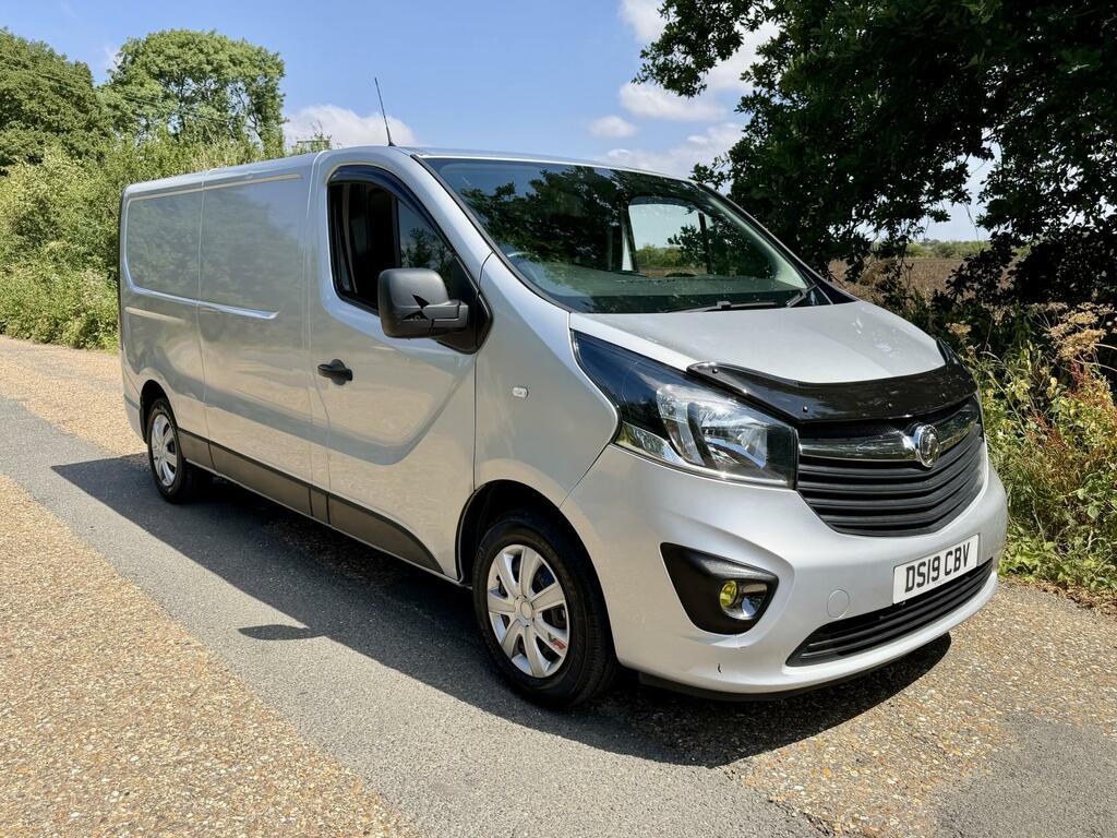 Vauxhall Vivaro Sportive Silver #6