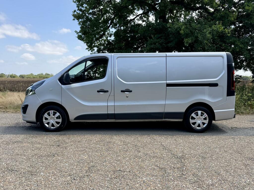 Vauxhall Vivaro Sportive Silver #2