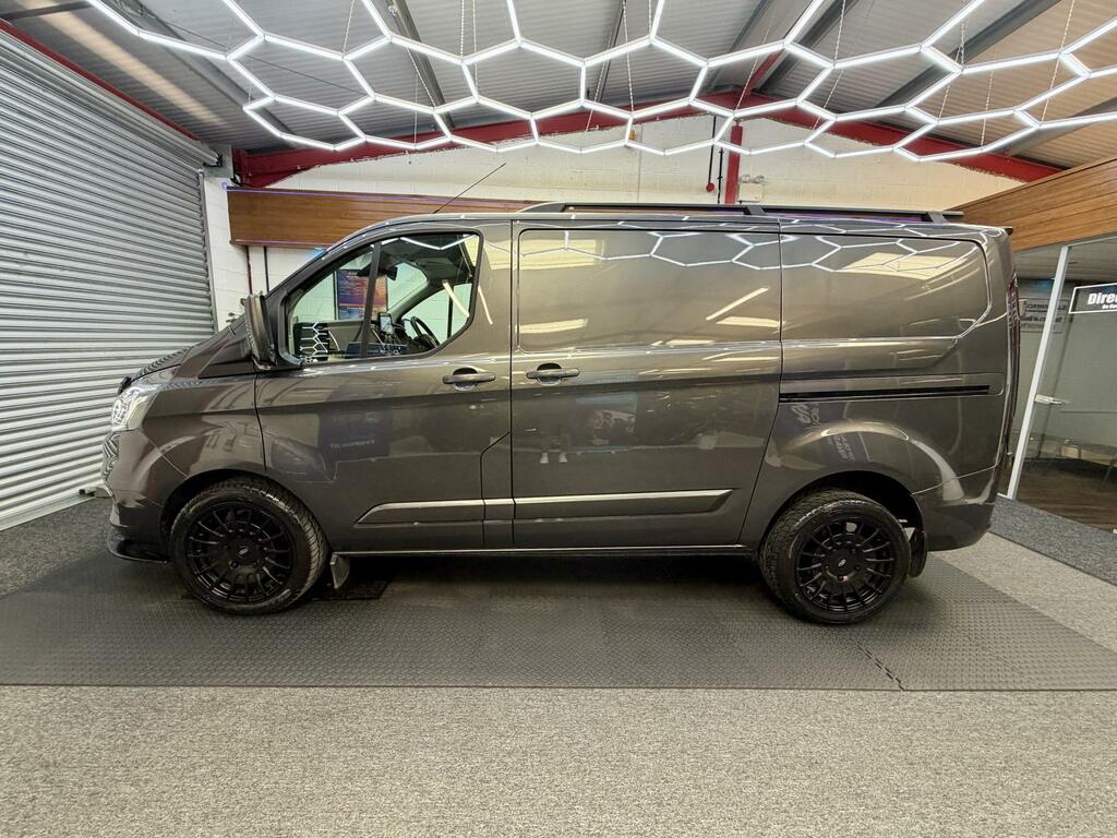 Ford Transit Custom Limited Grey