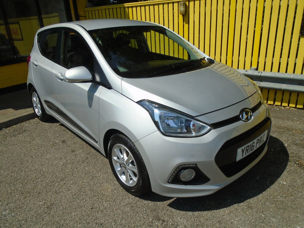 Hyundai I10 1.0 Premium Hatchback Euro 5 66 Grey