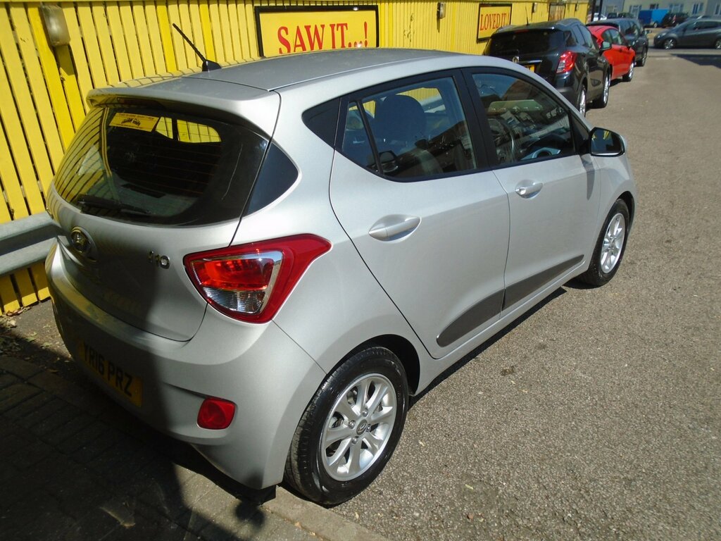 Hyundai I10 1.0 Premium Hatchback Euro 5 66 YR16PRZ Grey #5