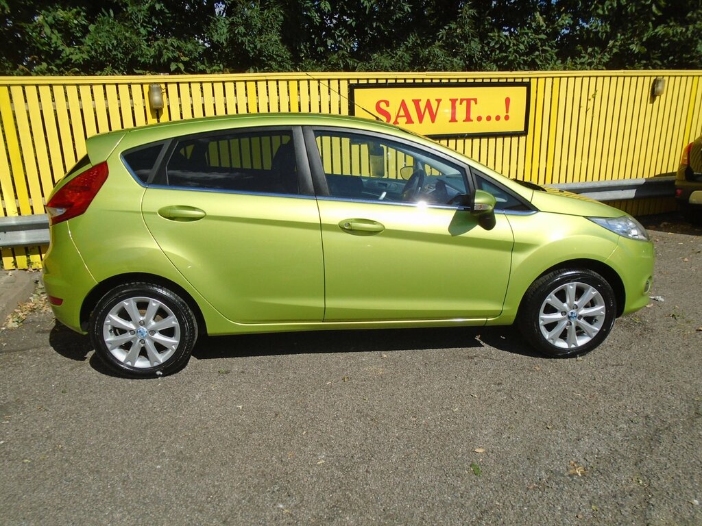 Ford Fiesta 1.25 Zetec Hatchback 129 Gkm, Green #4