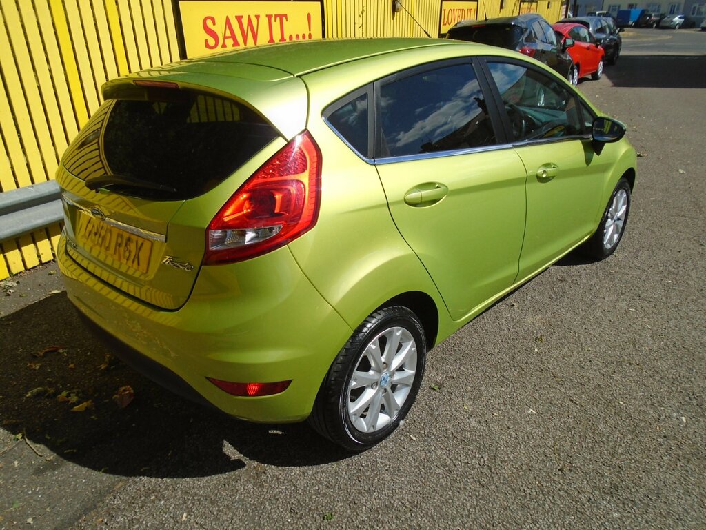 Ford Fiesta 1.25 Zetec Hatchback 129 Gkm, Green #5