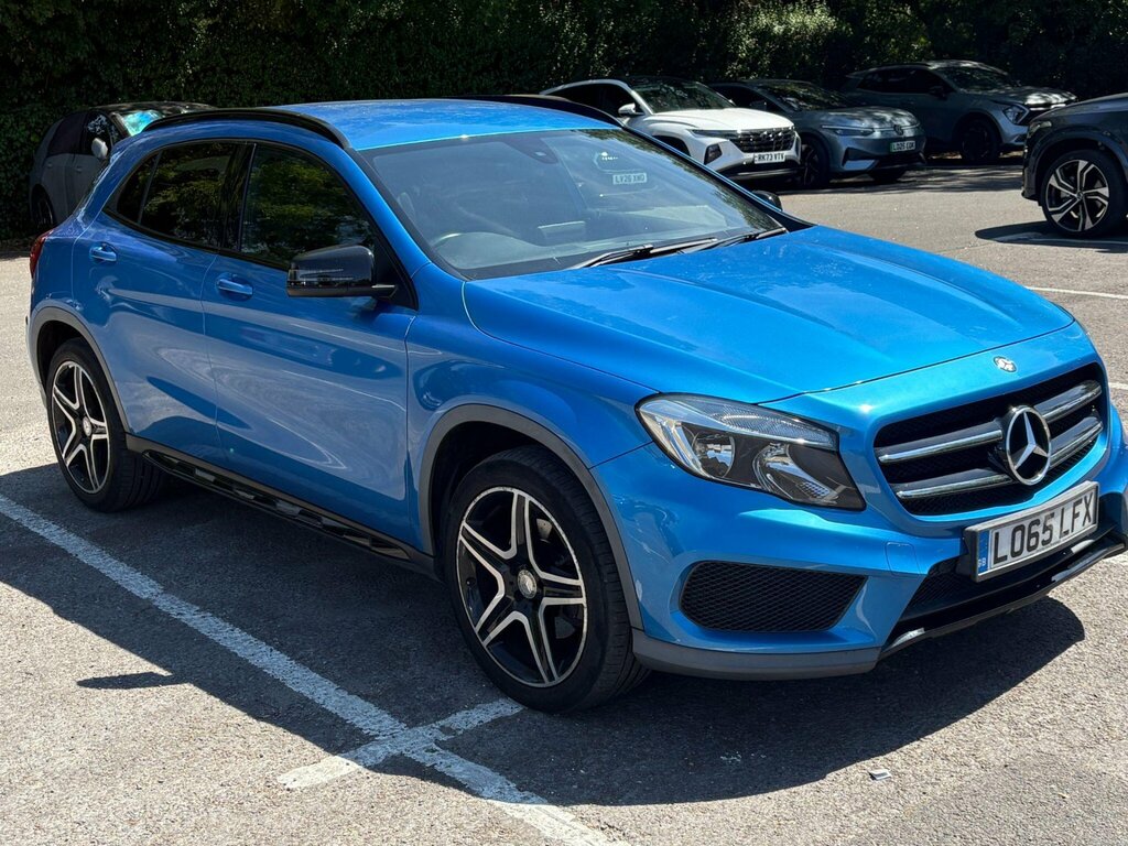 Mercedes-Benz GLA Class 2.1 Gla220d Amg Line 7G-dct 4Matic Euro 6 Ss Blue