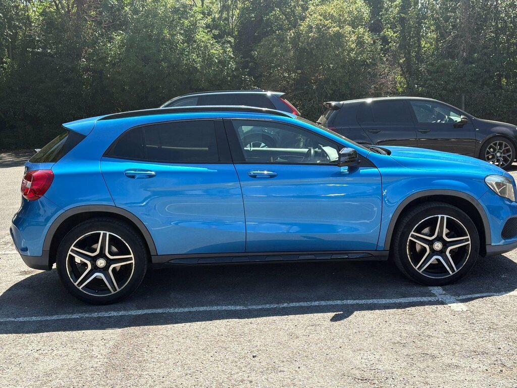 Mercedes-Benz GLA Class 2.1L Amg Line White #7