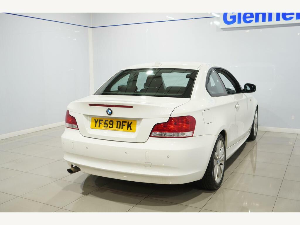 BMW 1 Series Hatchback 2.0 118I Se Euro 5 201010 Silver #21