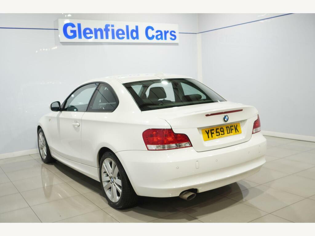 BMW 1 Series Hatchback 2.0 118I Se Euro 5 201010 Silver #25