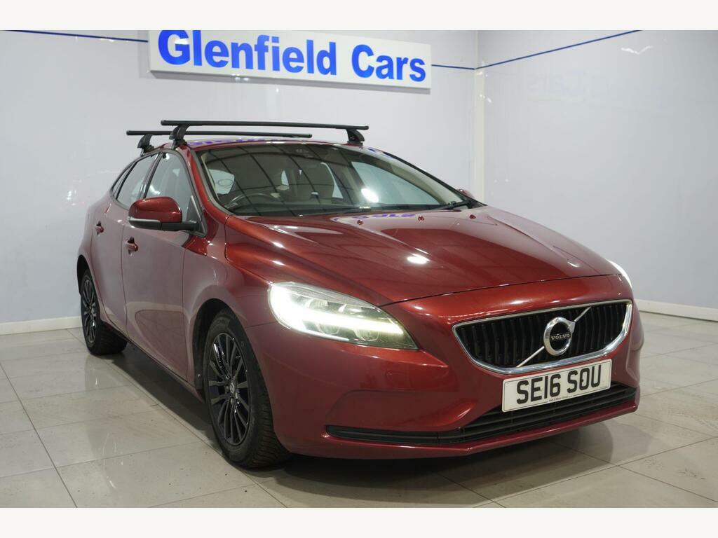 Volvo V40 2.0 T2 Momentum Euro 6 S S Red #2