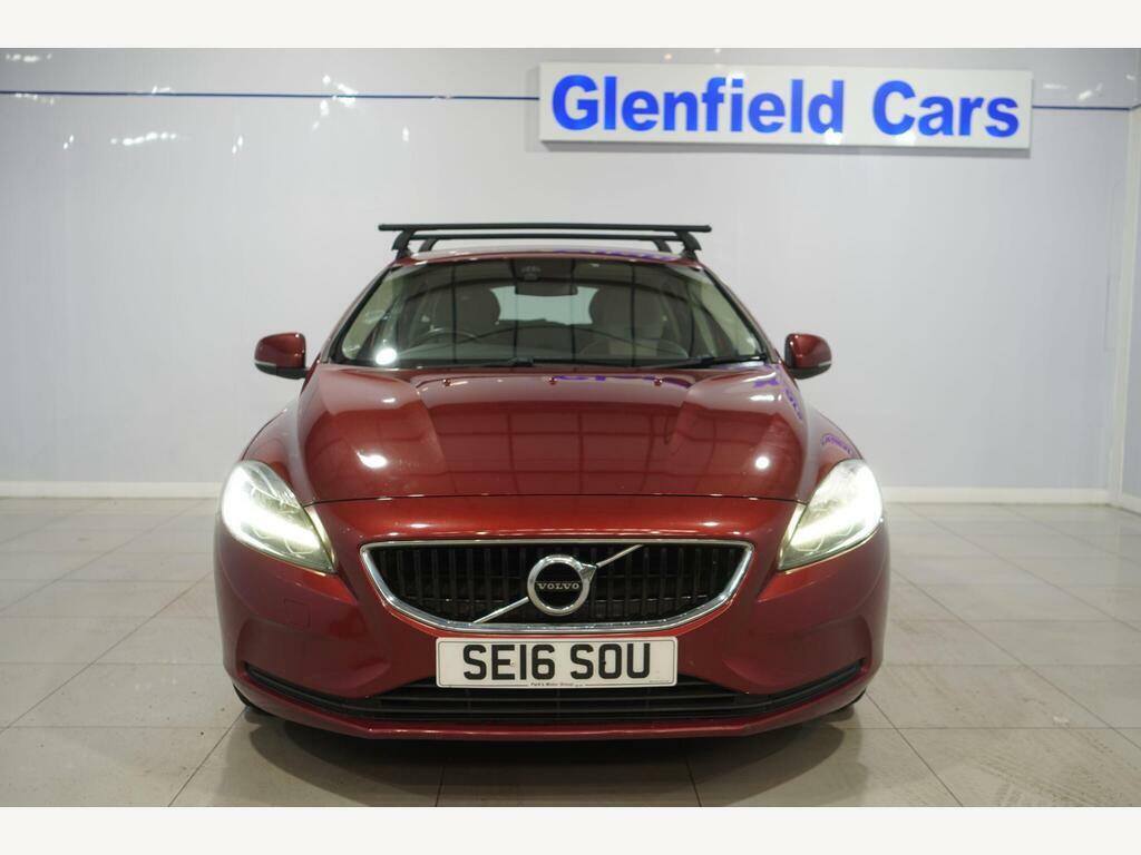 Volvo V40 2.0 T2 Momentum Euro 6 S S Red #4