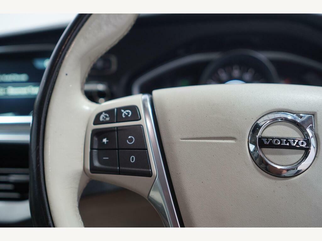 Volvo V40 V40 R-design D2 Black #19