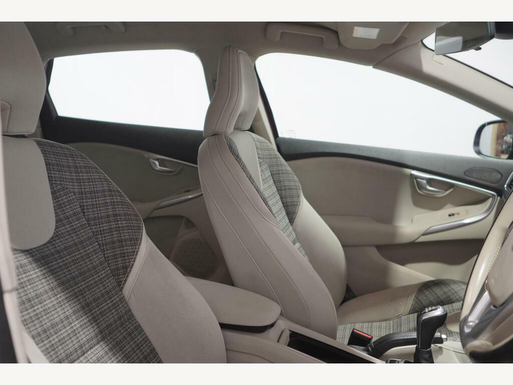 Volvo V40 V40 R-design D2 Black #15