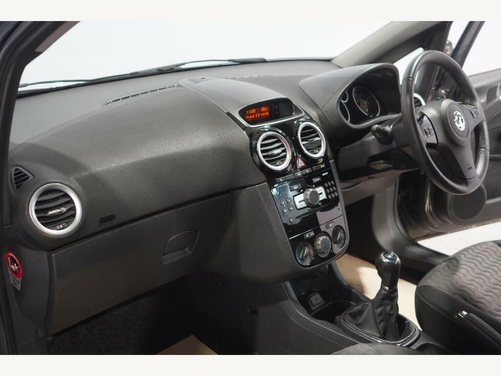 Vauxhall Corsa 1.2 Limited Edition White #13