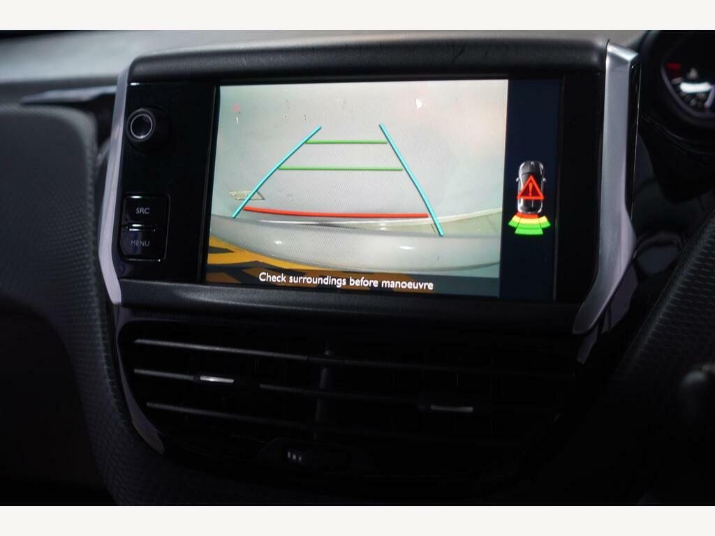 Peugeot 208 Hatchback Silver #15