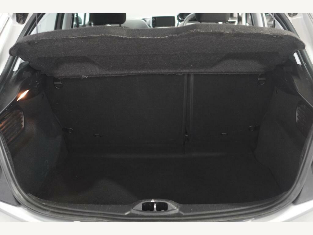 Peugeot 208 Hatchback Silver #11