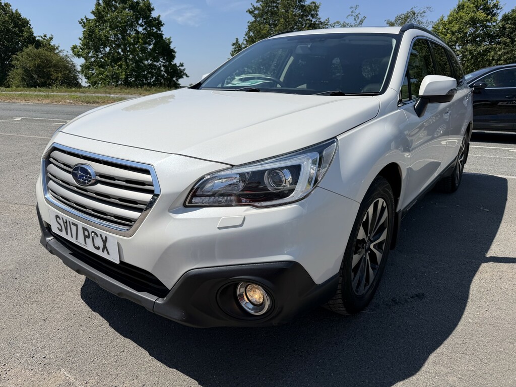 Subaru Outback Estate 2.0 D Se Premium 2017 White #4