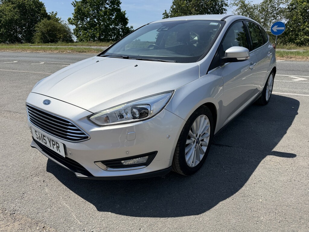 Ford Focus Hatchback 1.5 Tdci Titanium X 2015 SA15YPR Silver #4