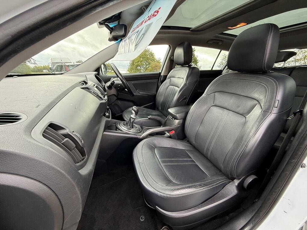 Kia Sportage 1.7 Crdi Ecodynamics 2 2Wd Euro 5 Ss White #18