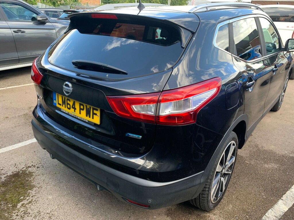 Nissan Qashqai Suv 1.5 Dci Tekna 2014 Black #4