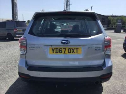 Subaru Forester Suv 2.0 D Xc Premium 2018 Silver #5