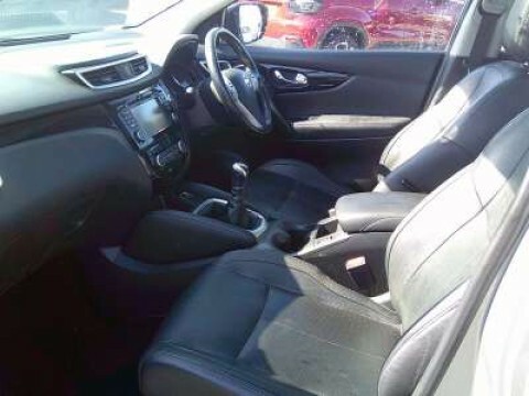 Nissan Qashqai N-tec Black #9