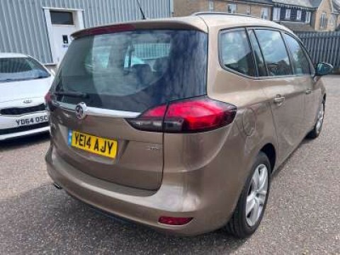 Vauxhall Zafira Tourer Mpv 2.0 Cdti Exclusiv 2014 Brown #4