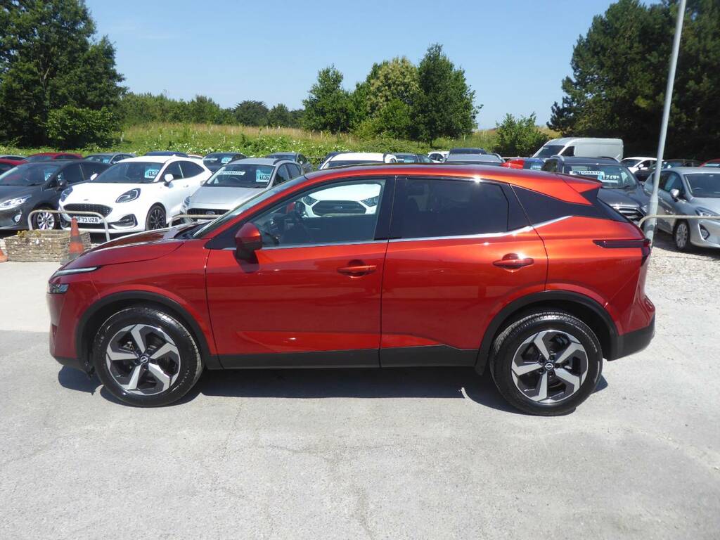 Nissan Qashqai 1.3 Dig-t Mh N-connecta Navigation 158 Ps PJ23UNB Red #6