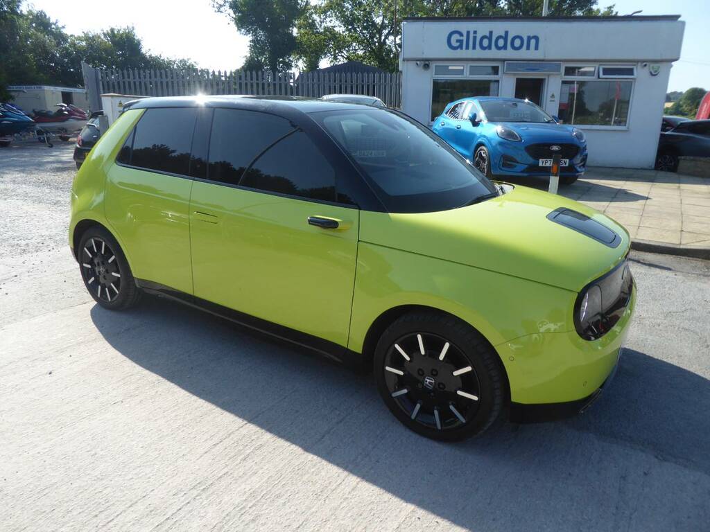 Honda E 113Kw Advance 36Kwh 154 Ps 2 Owners From Yellow