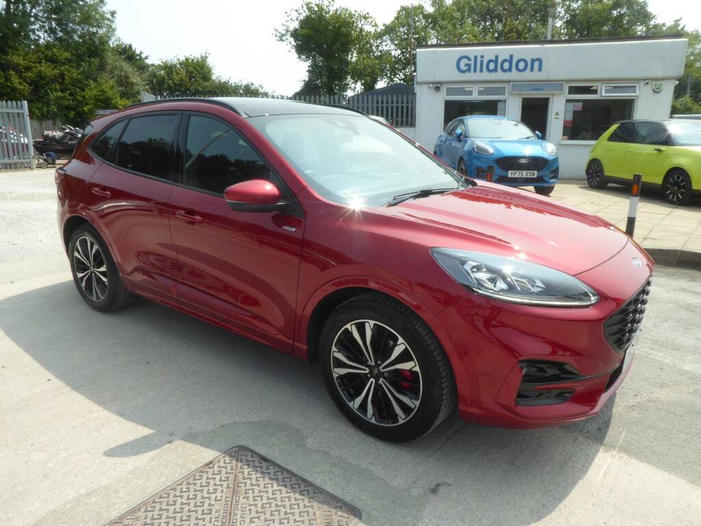 Ford Kuga 2.5 Fhev St-line X Edition Navigation 190 Ps CP23BFK Red